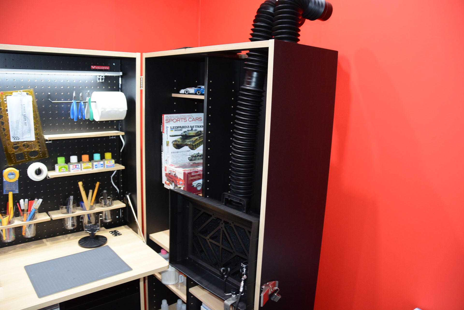 塗装ブースにも対応可能。この見本はモデラーに様々な指示と助言をもらったという