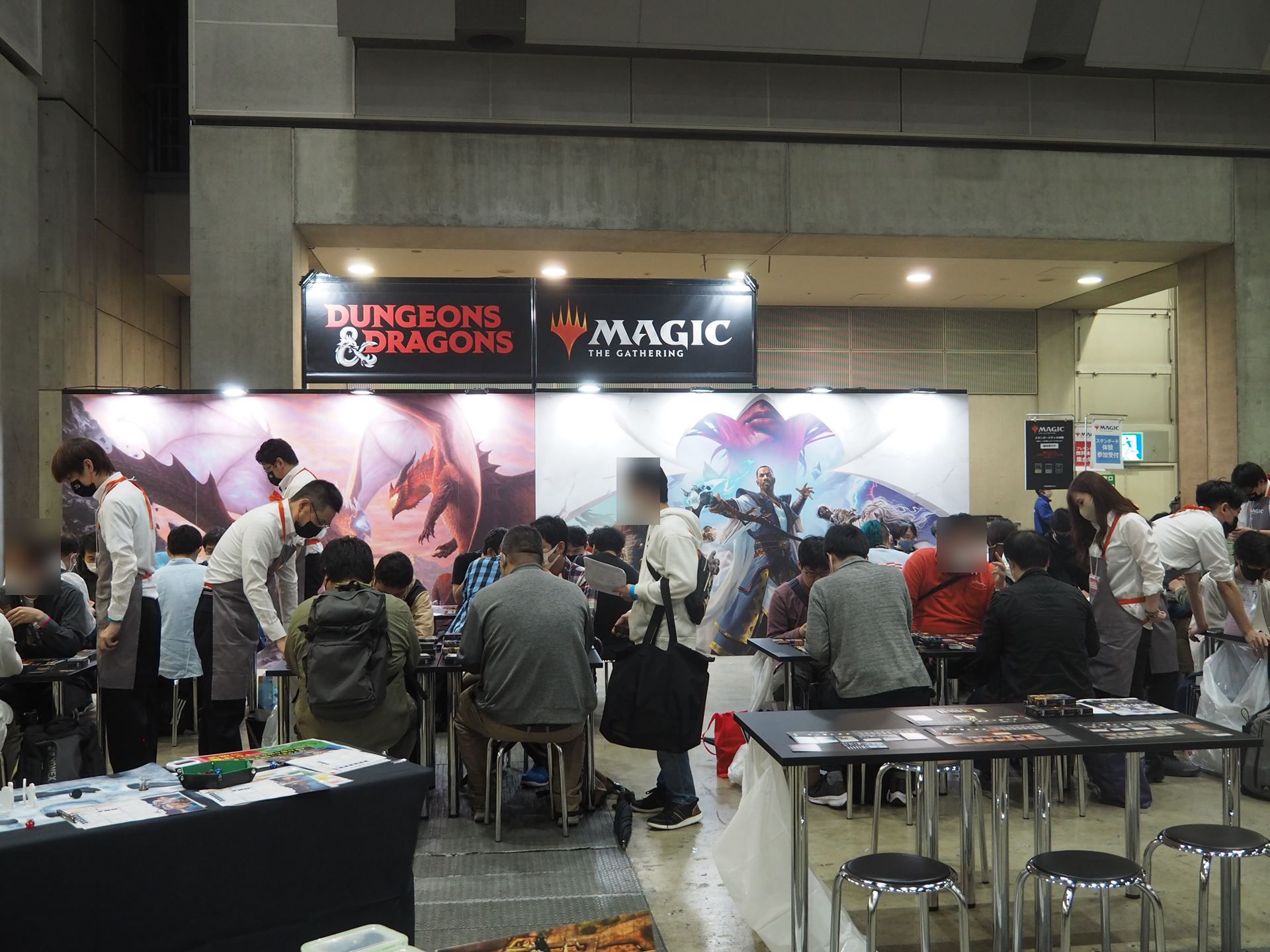 「マジック：ザ・ギャザリング」と「ダンジョン＆ドラゴンズ」の体験会も行なわれていた