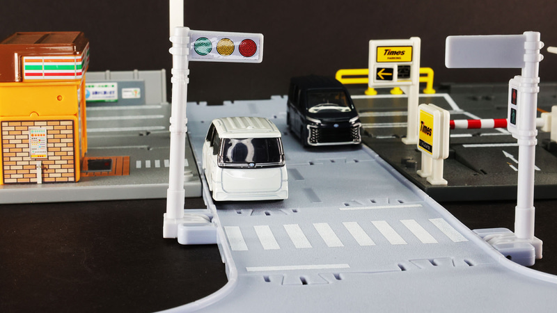 バス停前でもよく会うね