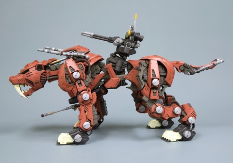 ゾイド -ZOIDS-」より、デカールを追加したセイバータイガーの
