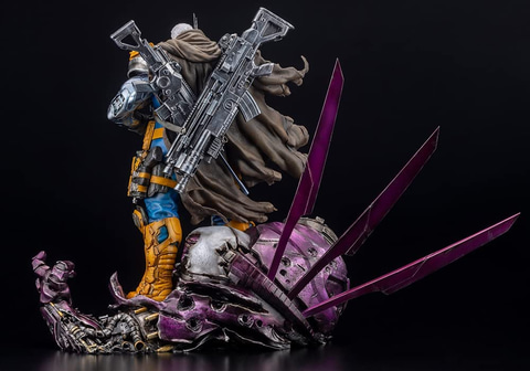 X-MEN」に登場するケーブルの全高360mmフィギュアがAmazonにて61