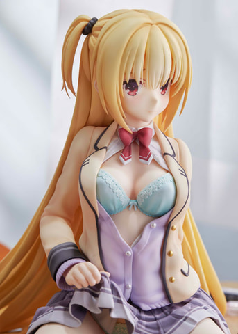 ゆずソフトの「RIDDLE JOKER」より、兄を誘惑する在原七海を全高25cmの