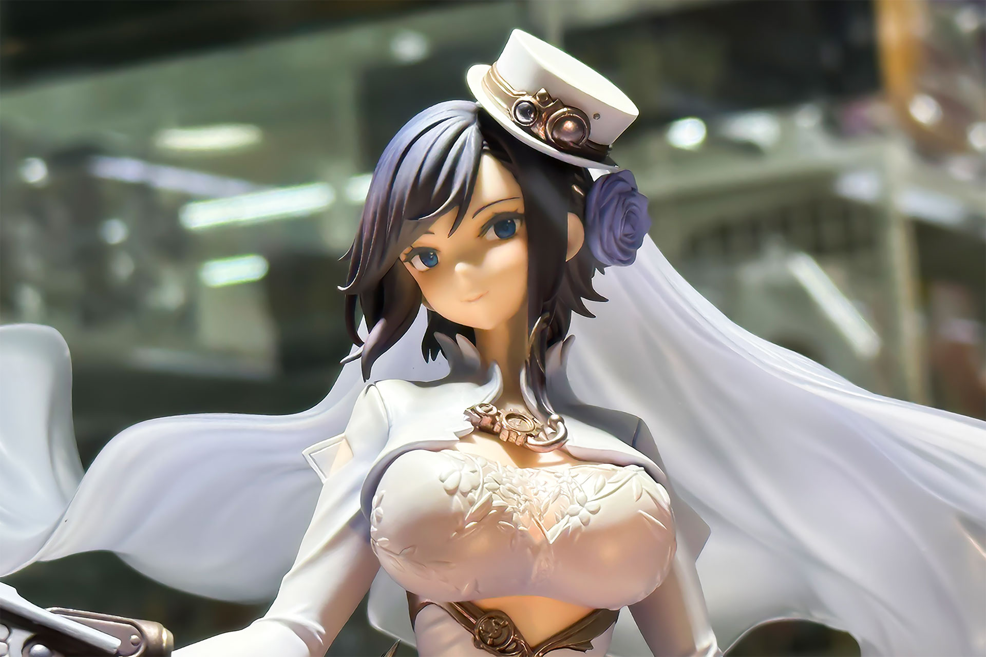 部屋の中でもかなり目立つ存在となりそうな、こちらのアーク・ロイヤル