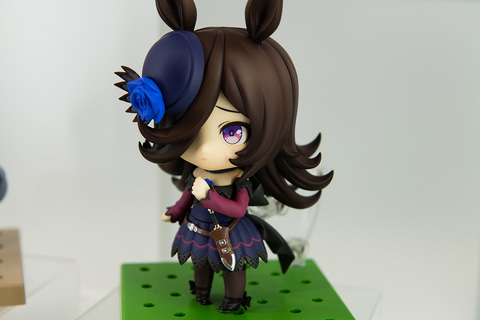 ウマ娘」よりナイスネイチャのアクションフィギュアとライスシャワーの