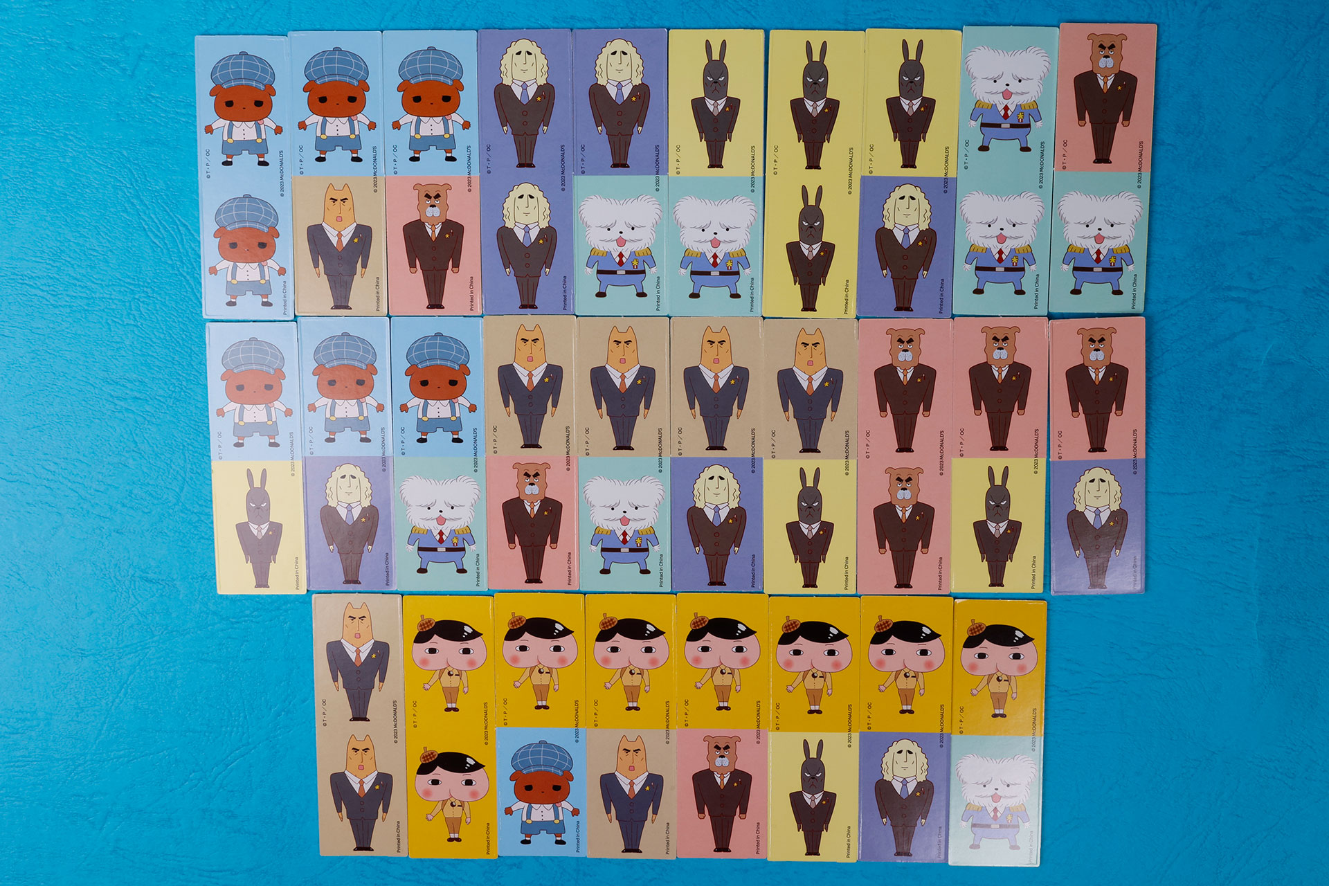 裏面はドミノで使用するカードとして遊べる