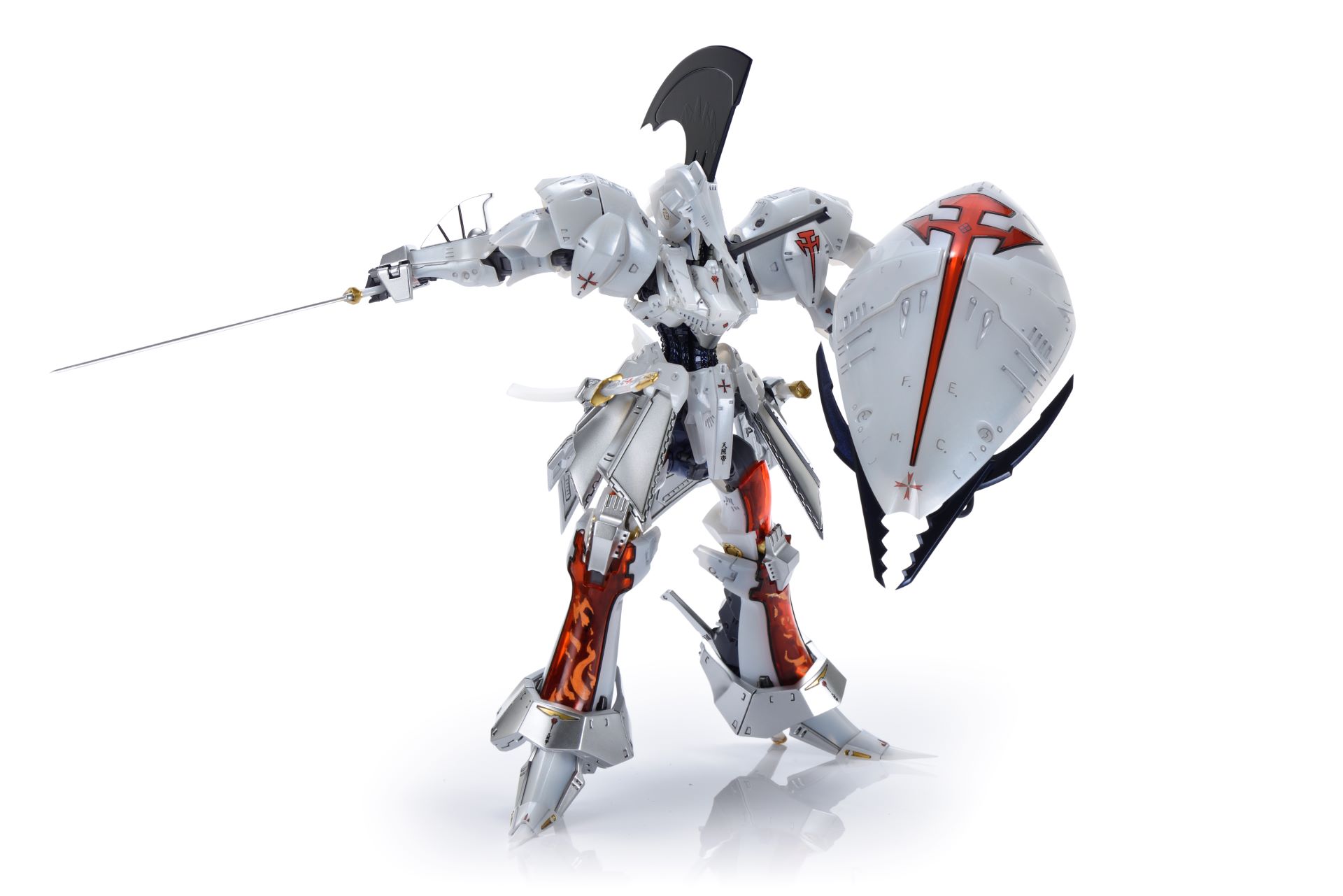 「L.E.D.ミラージュV3 軽装仕様」の完成見本をイベント会場にて展示中