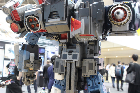 空中機動要塞 クラウドアクロス」の発売で「ロボットベースGX