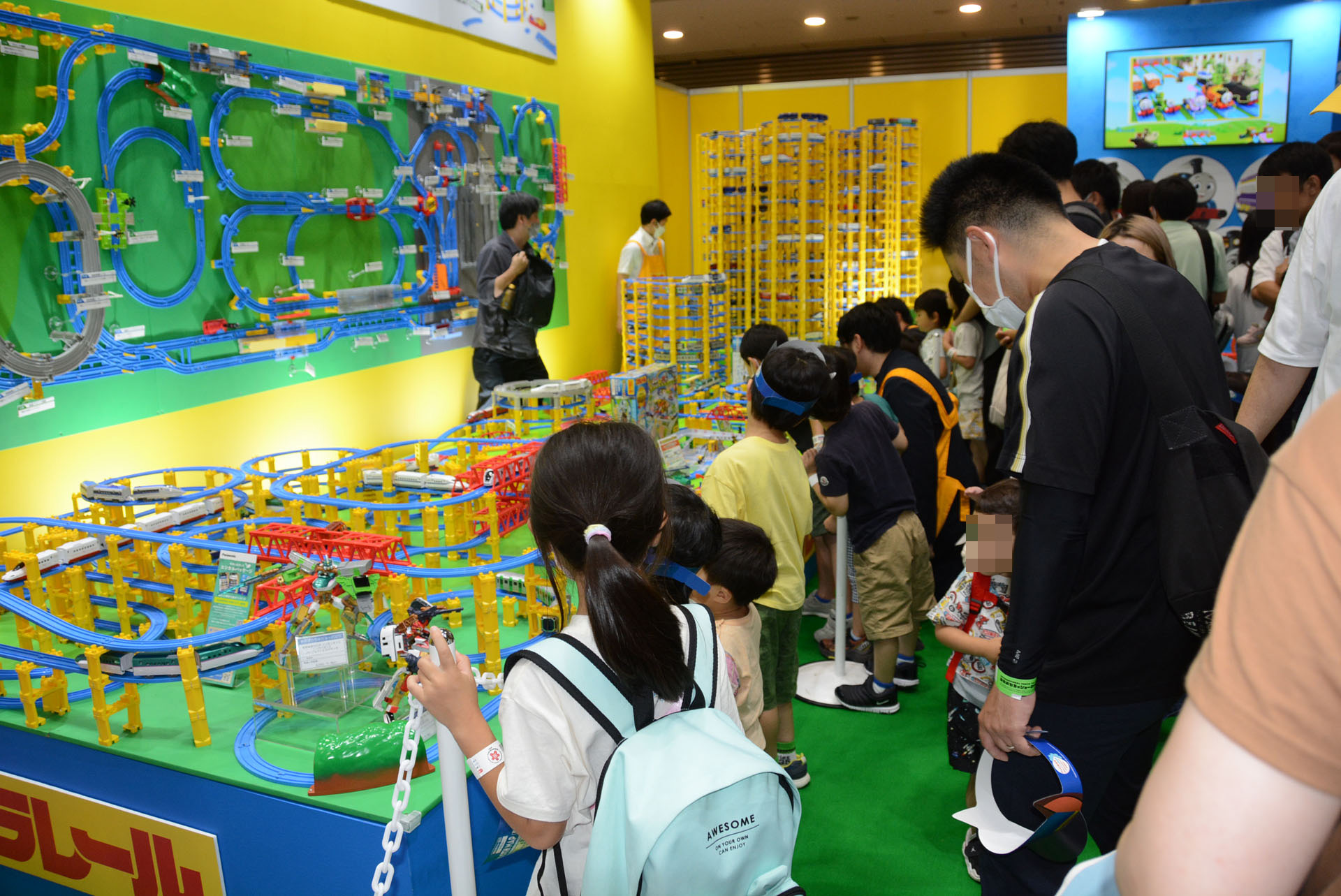 プラレールも人気