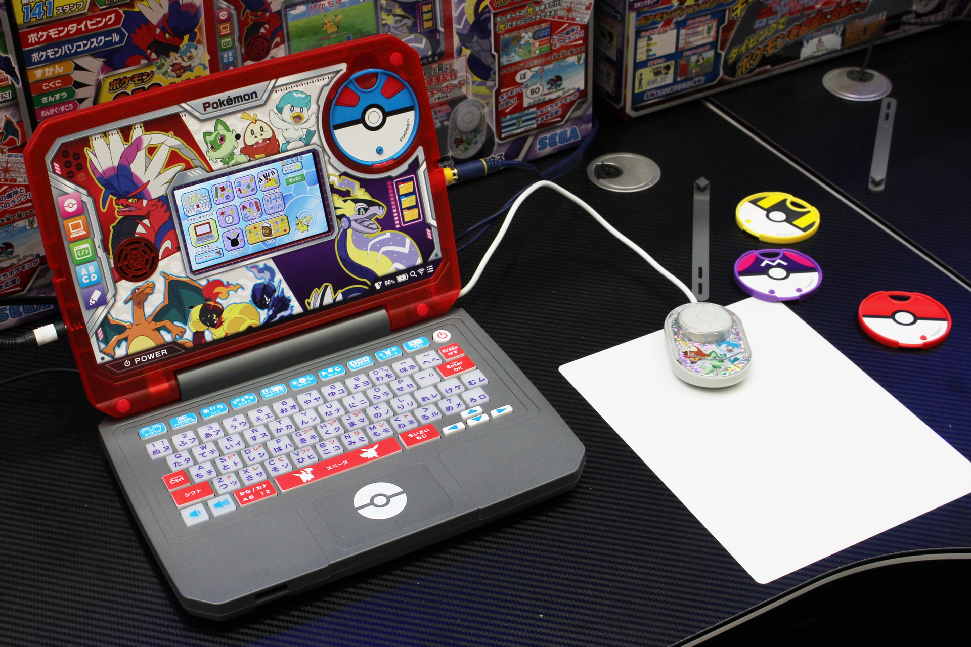 モニターは4.3インチのTFT液晶。画質も悪くない