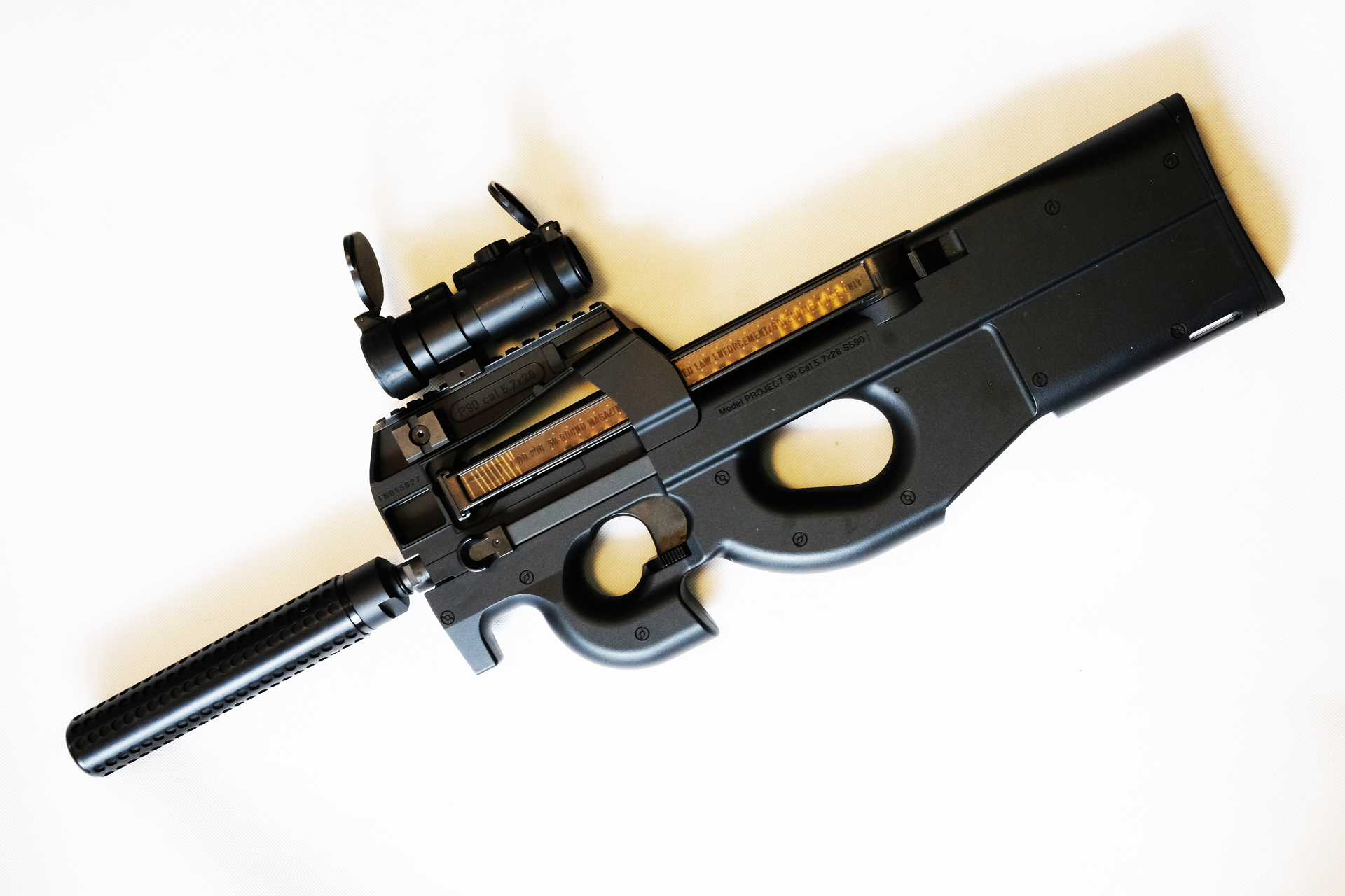 NEWプロサイト搭載例。光学照準器を搭載するとより狙いやすくなる