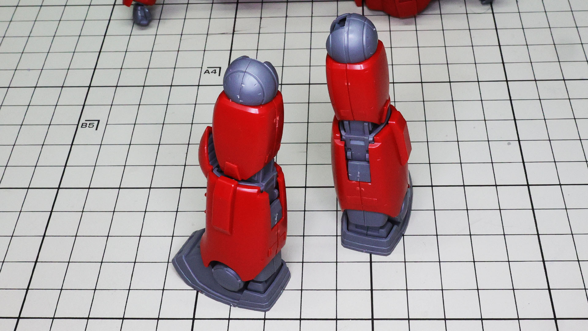 脚部も関節の可動性能がすばらしいです！