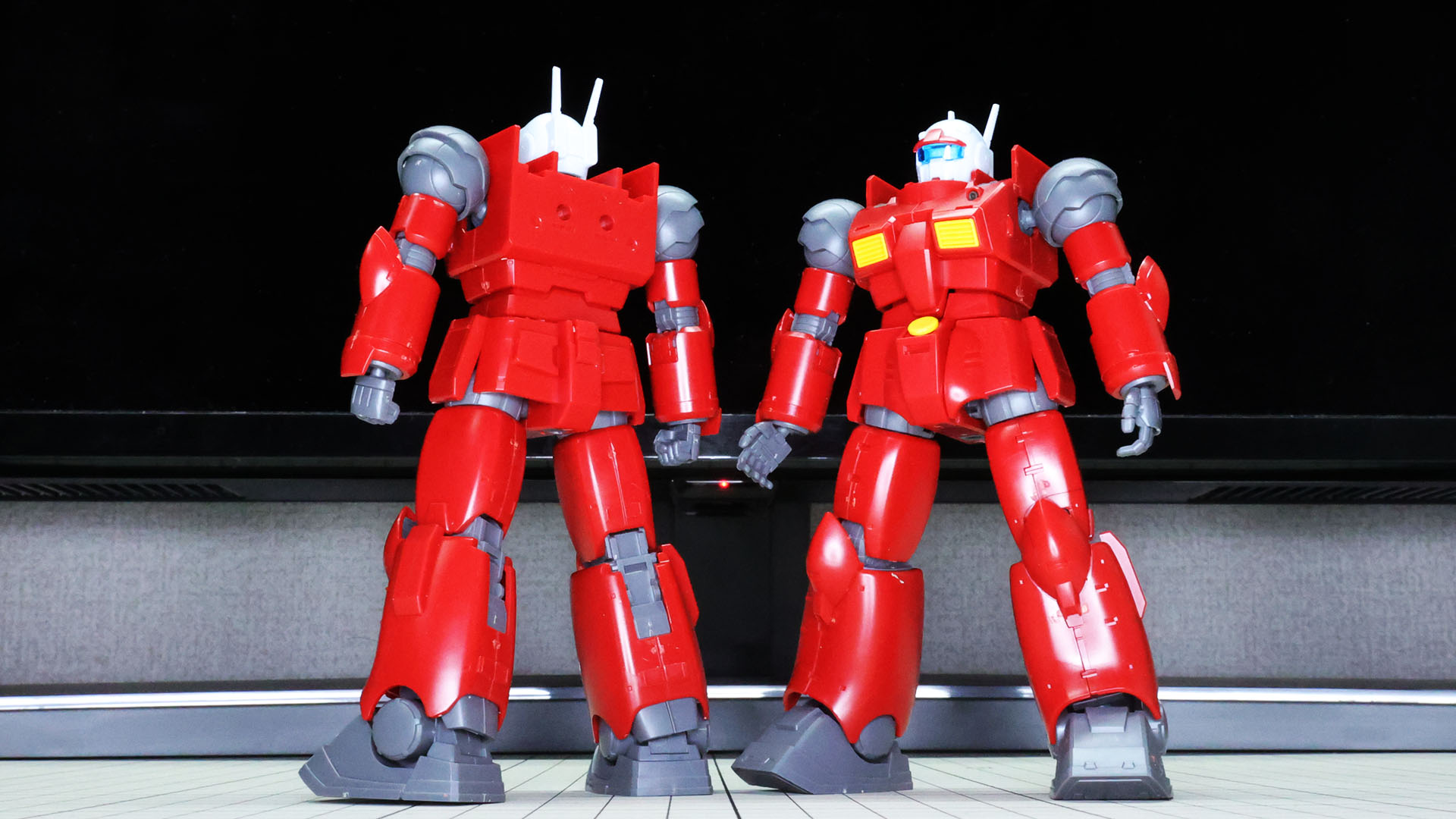 頑丈そうな中距離支援型モビルスーツ・ガンキャノン本体完成！