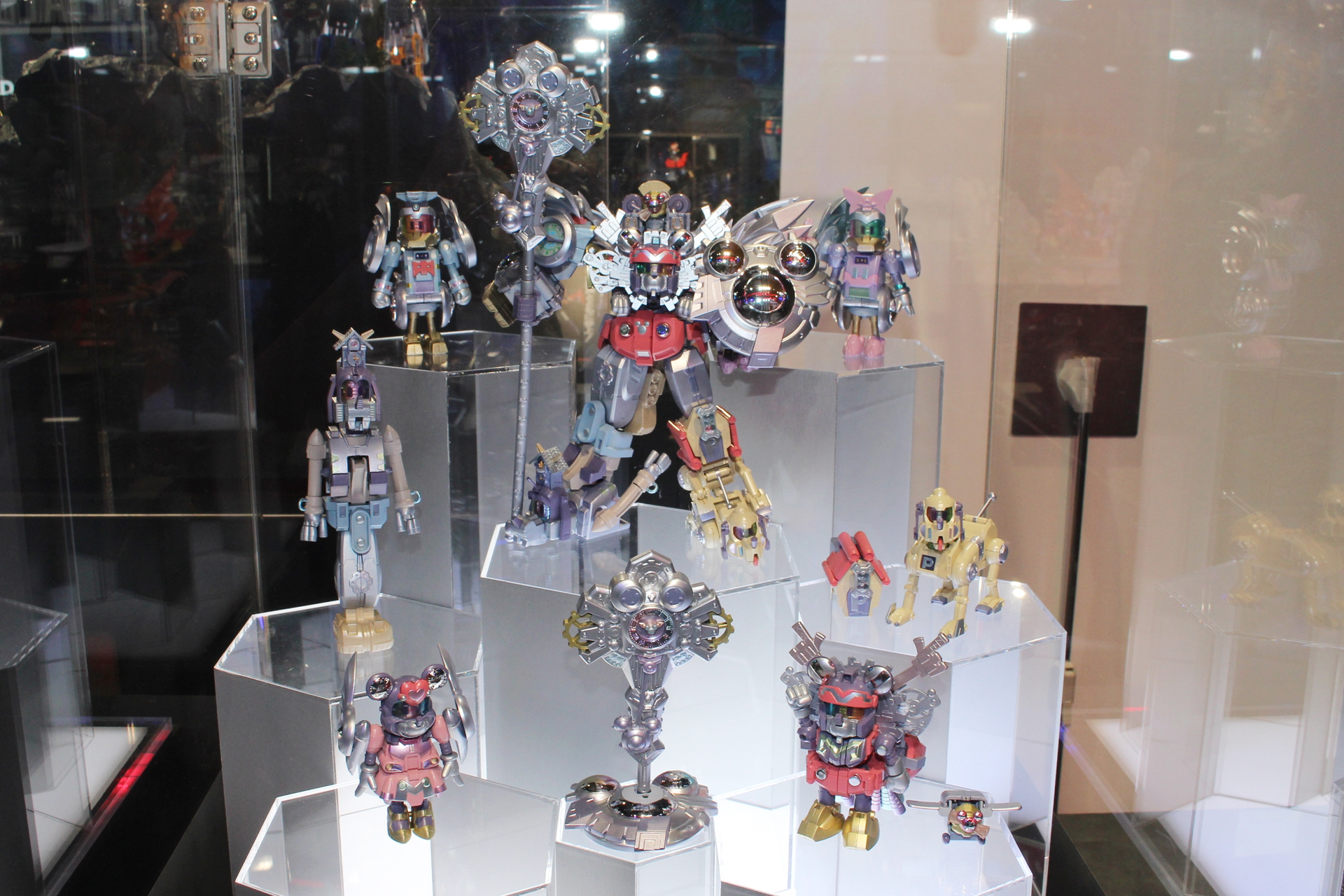 「超合金 超魔法合体キングロボ ミッキー＆フレンズ Disney 100 Years of Wonder」。2023年12月発売予定。価格は39,600円（税込）