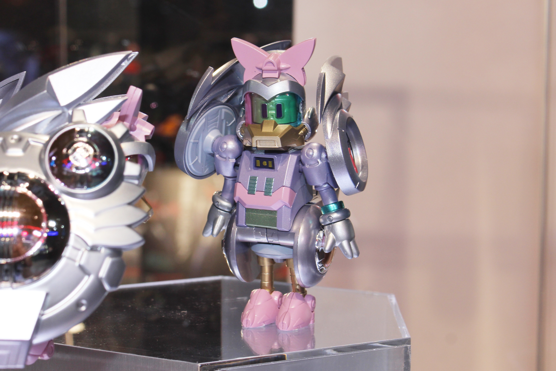 アクアデイジー