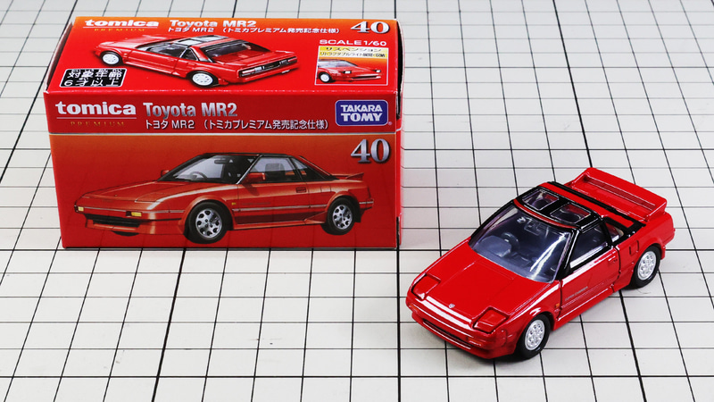 発売記念仕様はレッド