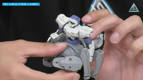 カニのような多脚メカが「30MM」に登場！「エグザビークル（多脚メカ