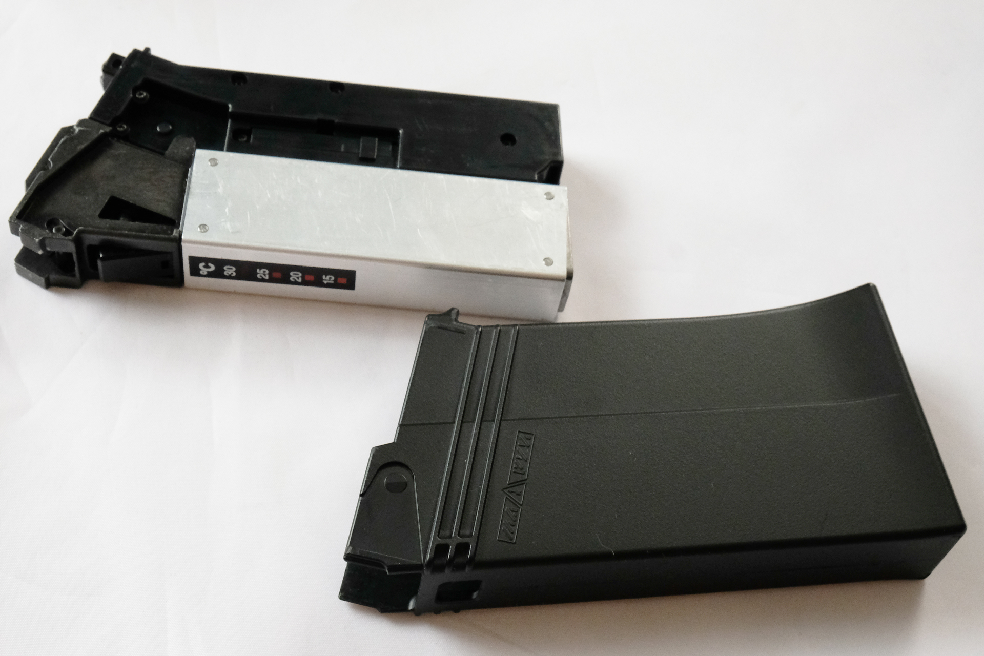 ボックスマガジンはワンタッチで分割できる