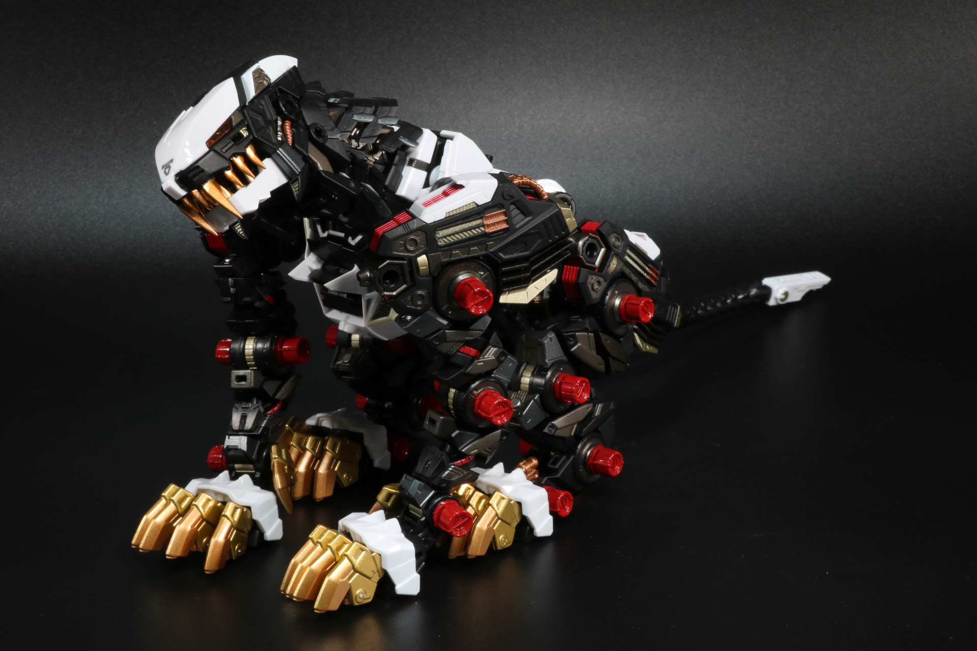 ちょこんとお座り状態もできる