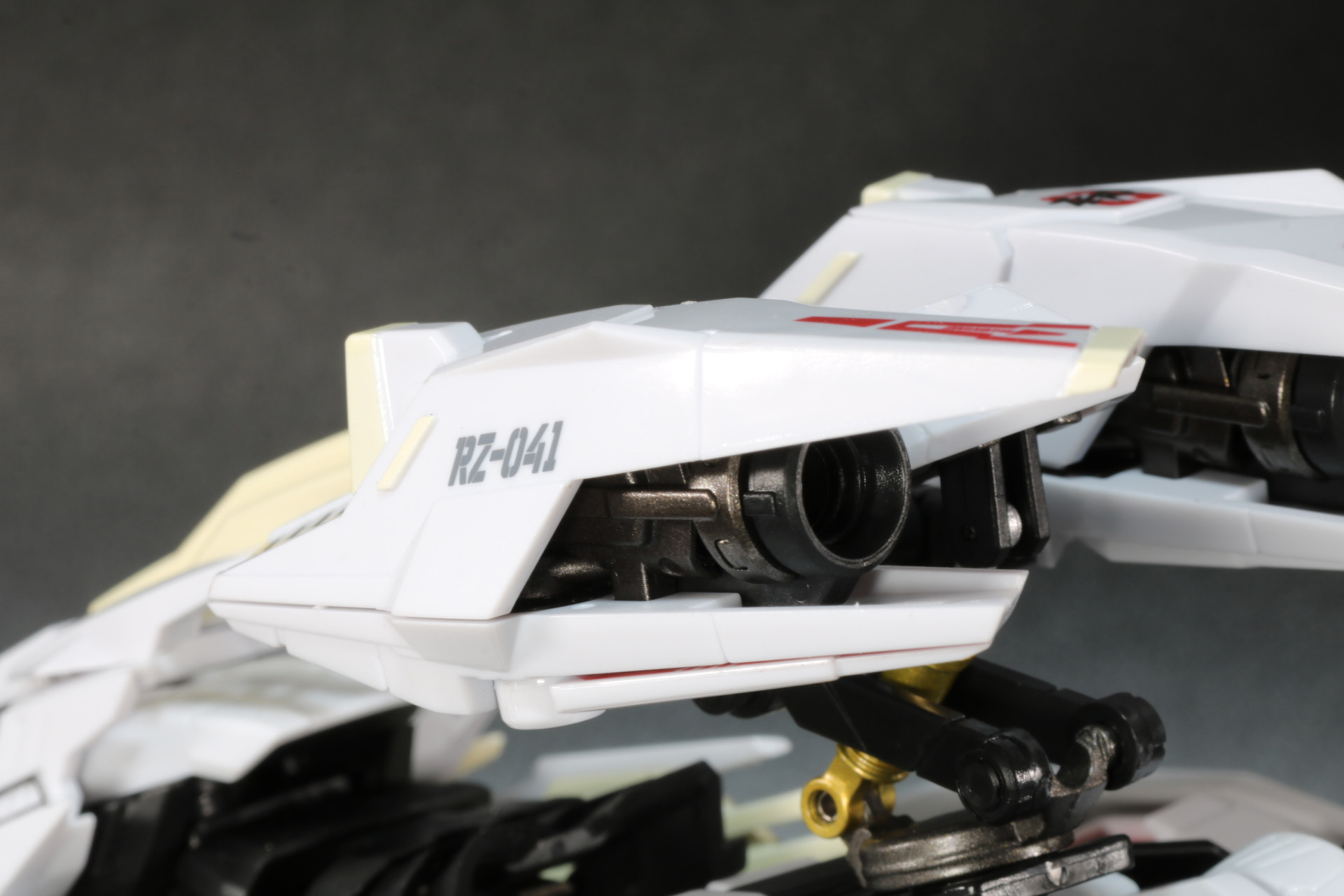 ブースターとウイングが展開