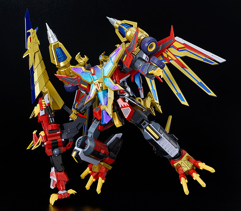 ※付属の専用グリップパーツを使用することで、「MODEROID フルパワーグリッドマン」（別売）にダイナミックキャノンを持たせる事が可能。※付属の武器持ち手（左）を使用する事で、カイゼルグリッドナイトにグリッドマンキャリバーを持たせる事が可能