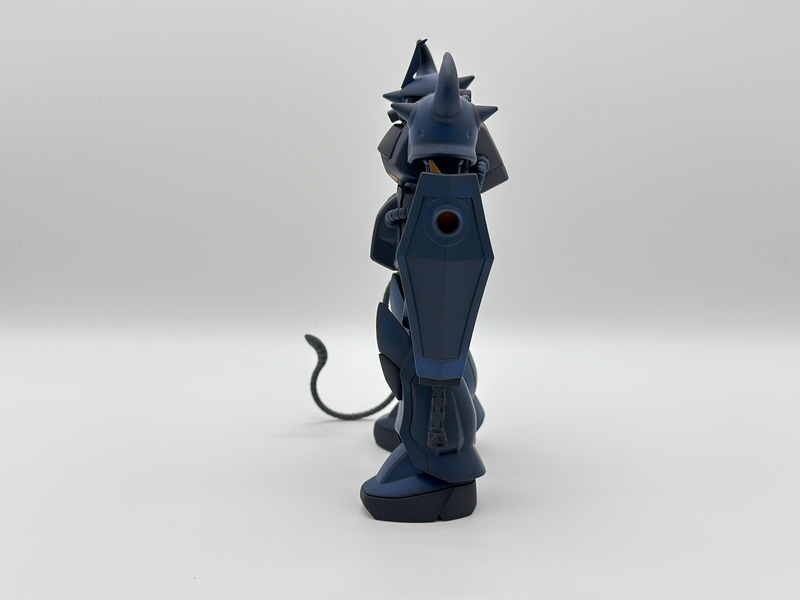 左：塗装前、右：塗装後