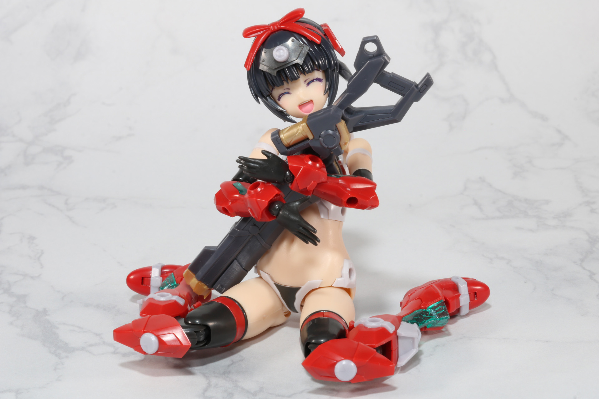 女の子座りも可能