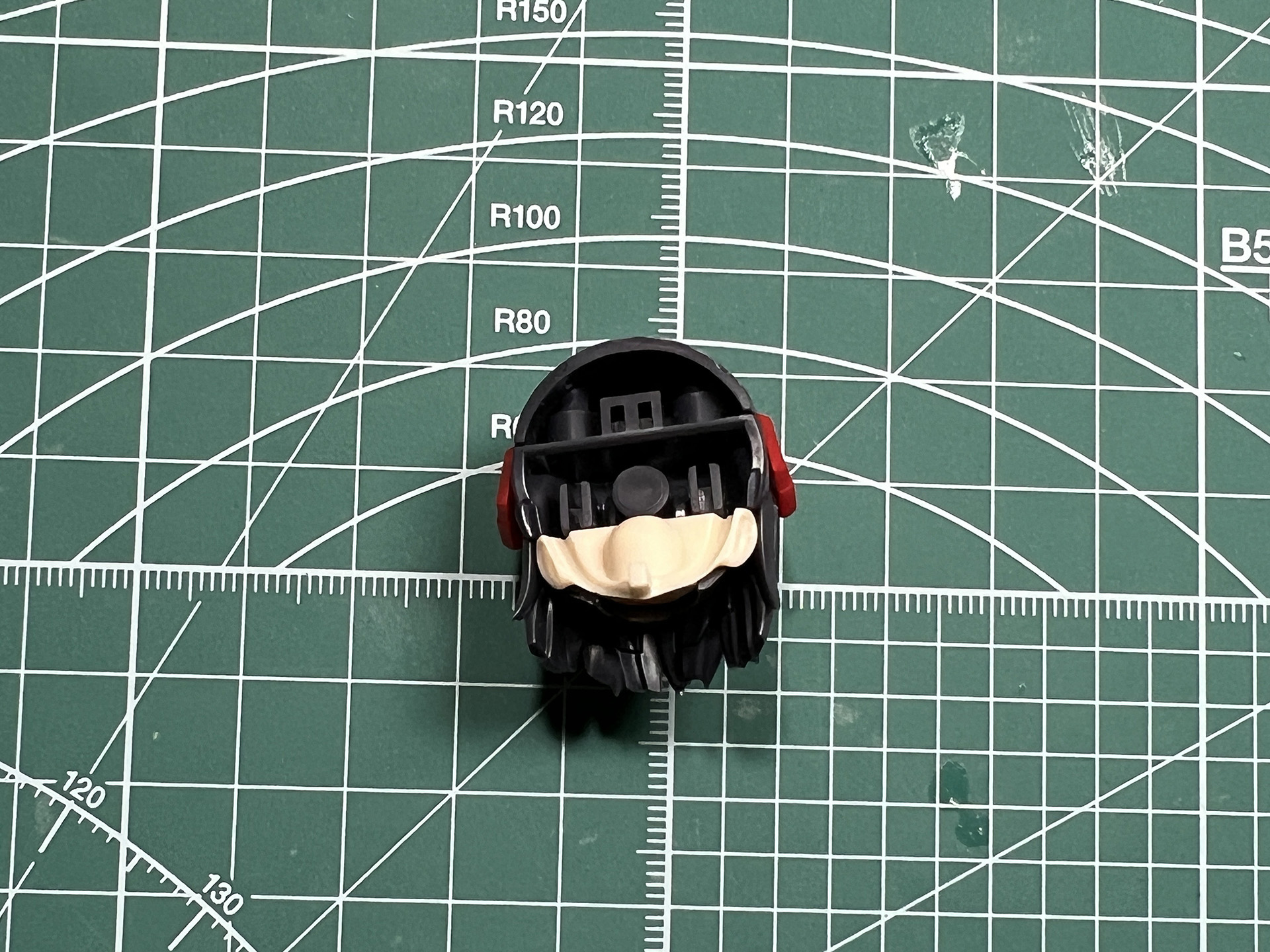 後頭部はオーソドックスな作り