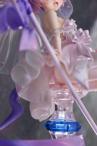 ジャベリン　フィギュア　アズールレーン 51RUYi8w9UL._UF350,350_QL50_.jpg