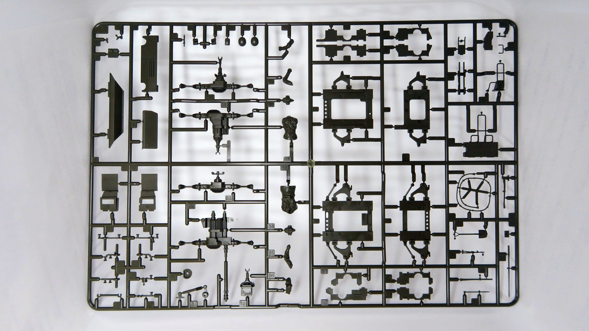 サスペンションと車体用のディテールパーツ