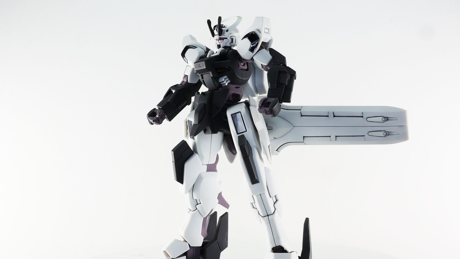 シースモードは腰などの多数あるハードポイントに接続可能