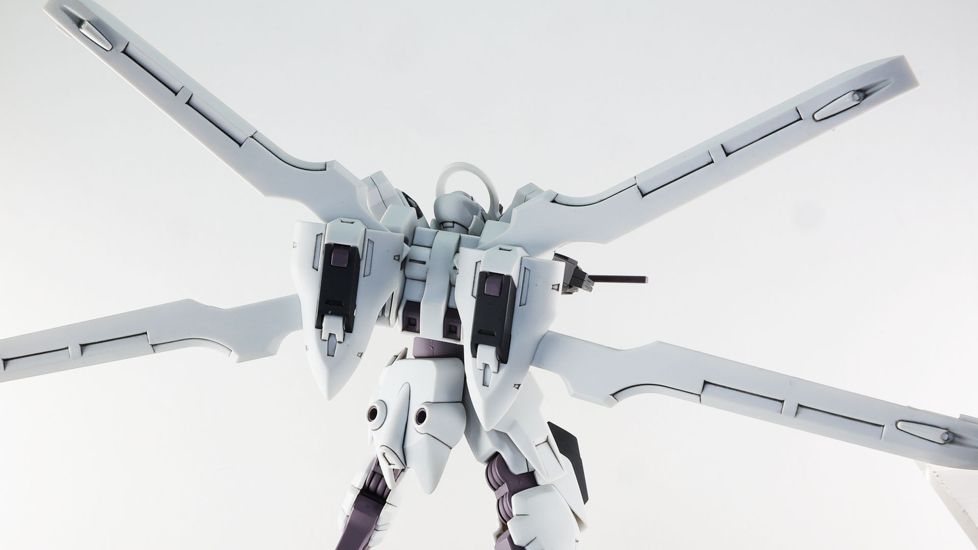 背中から腰に移設することもできます