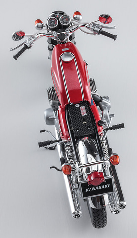 ハセガワ、プラモデル「カワサキ 500-SS/MACH III （H1 '70後期型