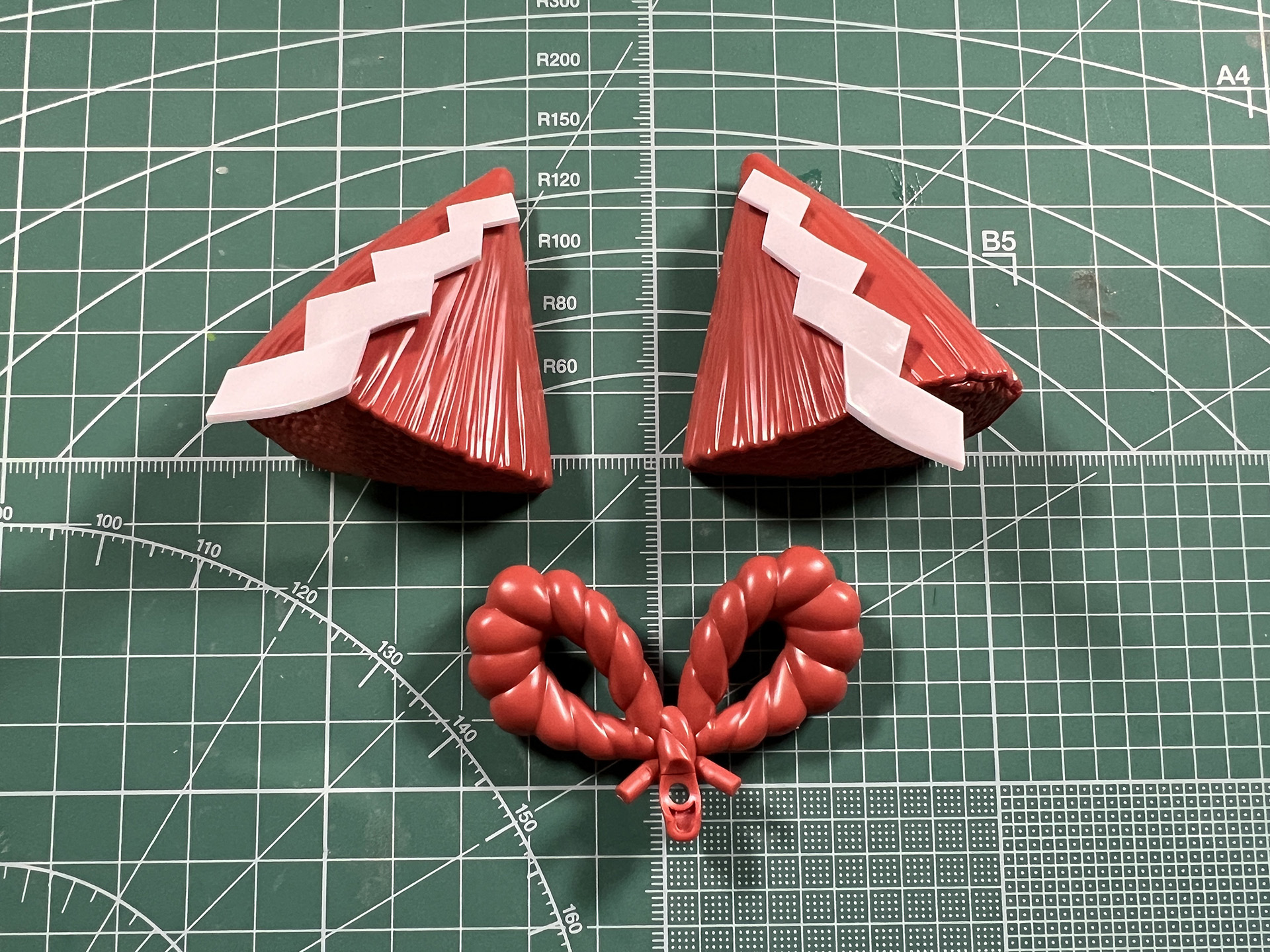 「ノーマルモード」のパーツの鈴を差し込んで完成