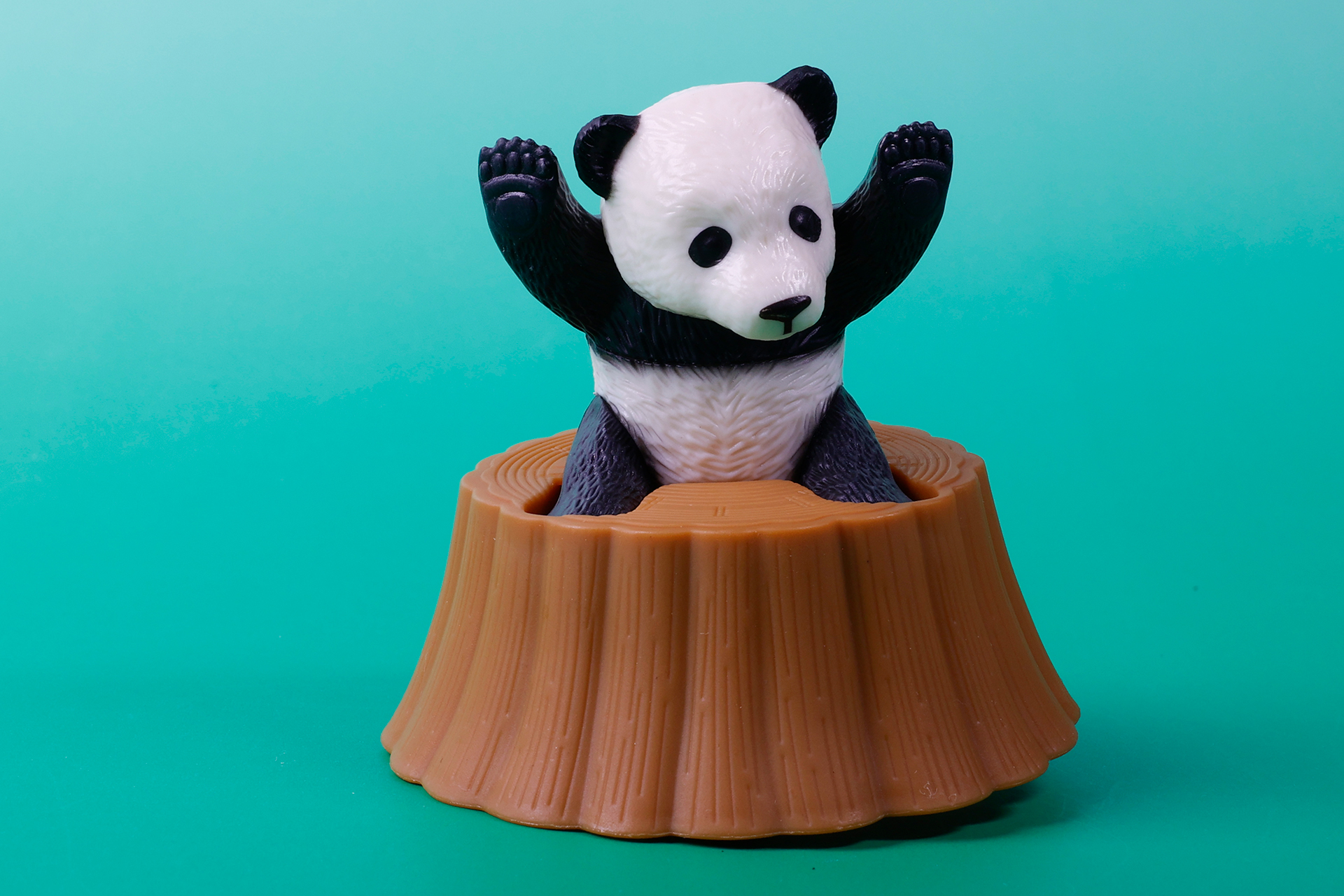 ジャイアントパンダの子どもを取り付けたところ