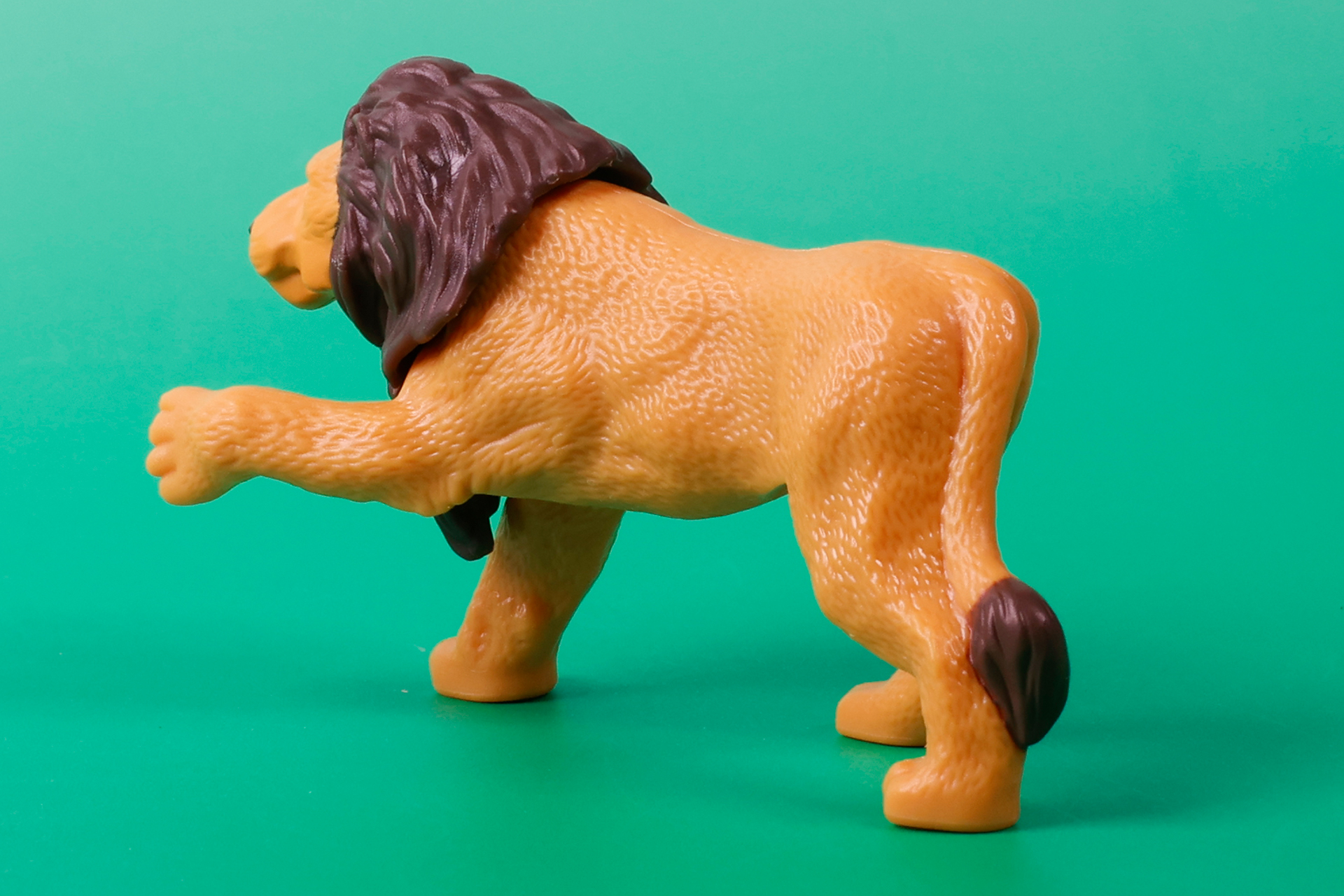 体の毛並みの造形にも注目しよう