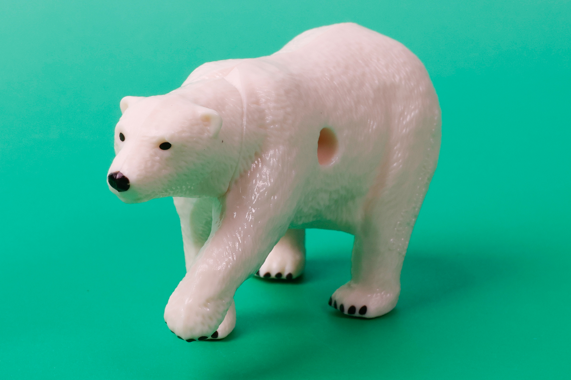 クマらしい体格の良さもバッチリ再現されている