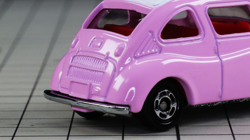 フードを開けてみました