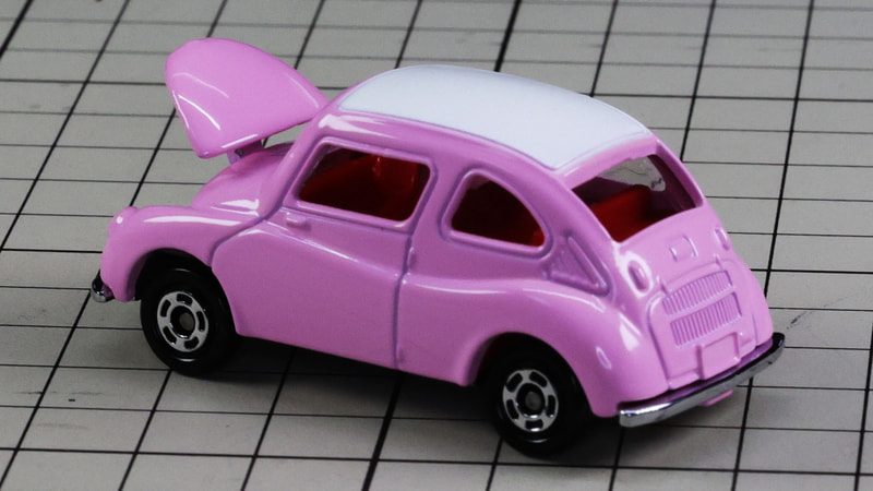 フードを開けてみました