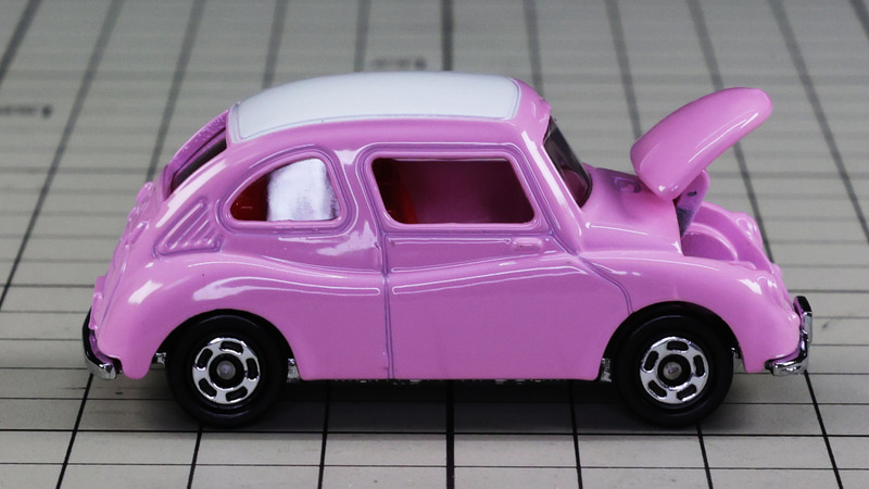 フードが開いていてもかわいいですね