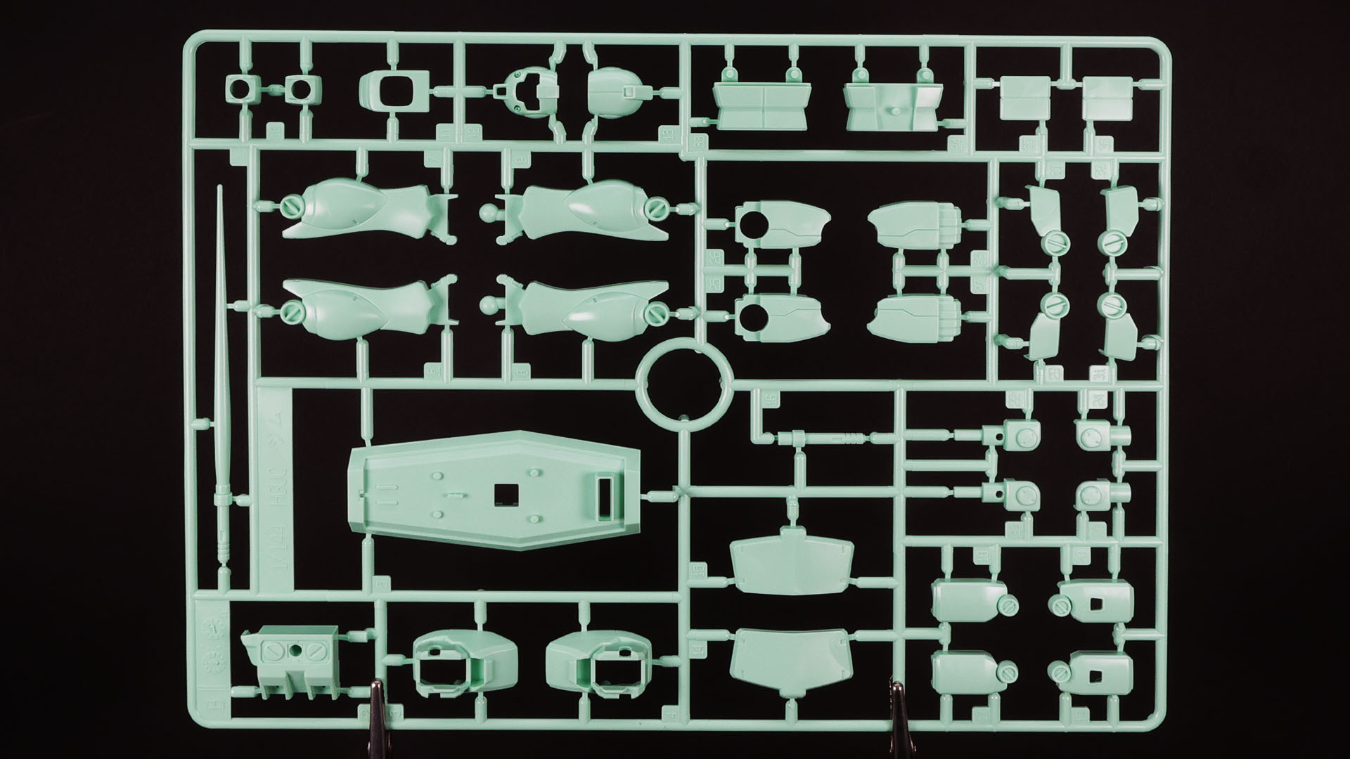 B:主にホワイトの外装