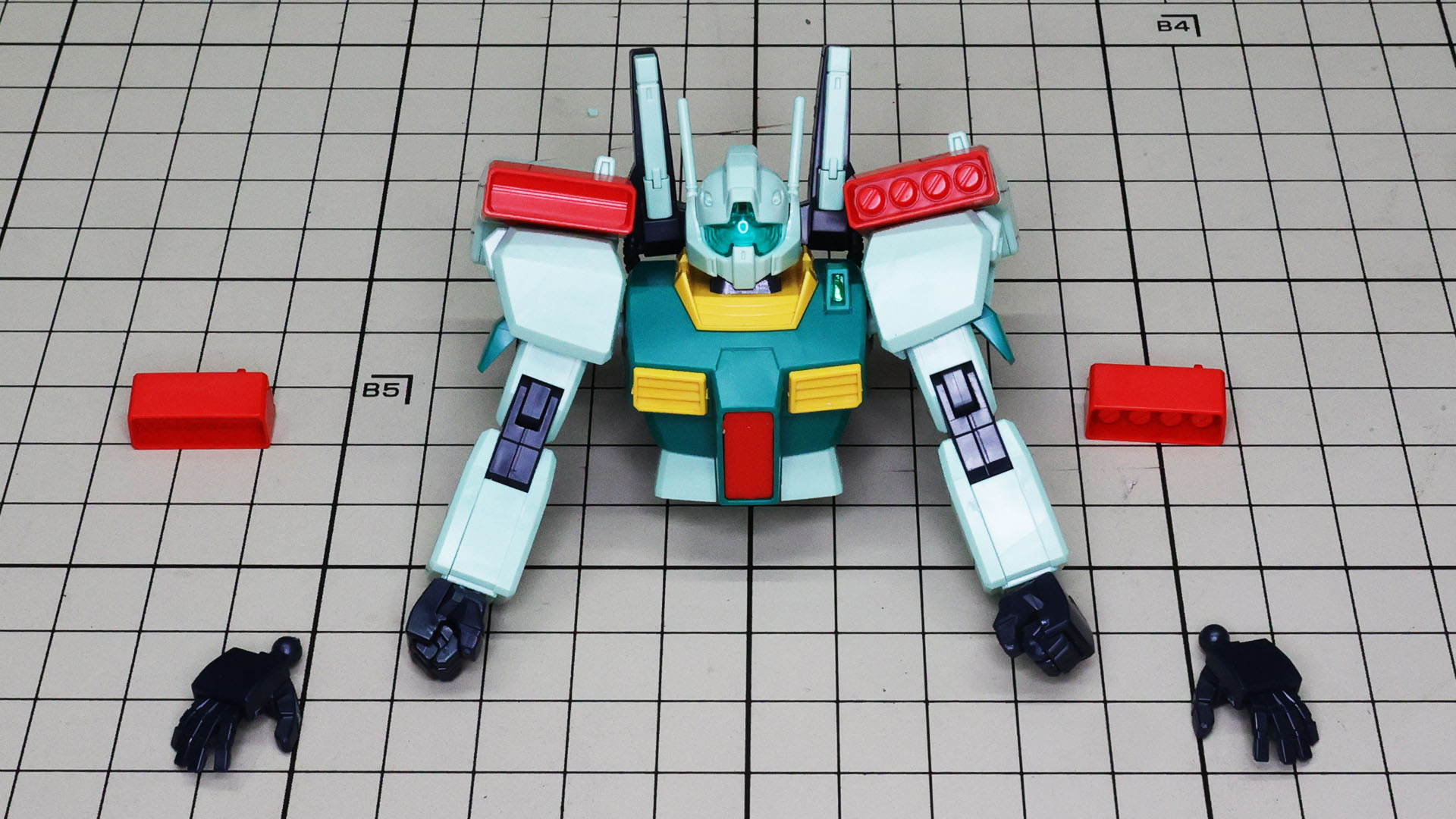 上半身が完成。すでに強そうです