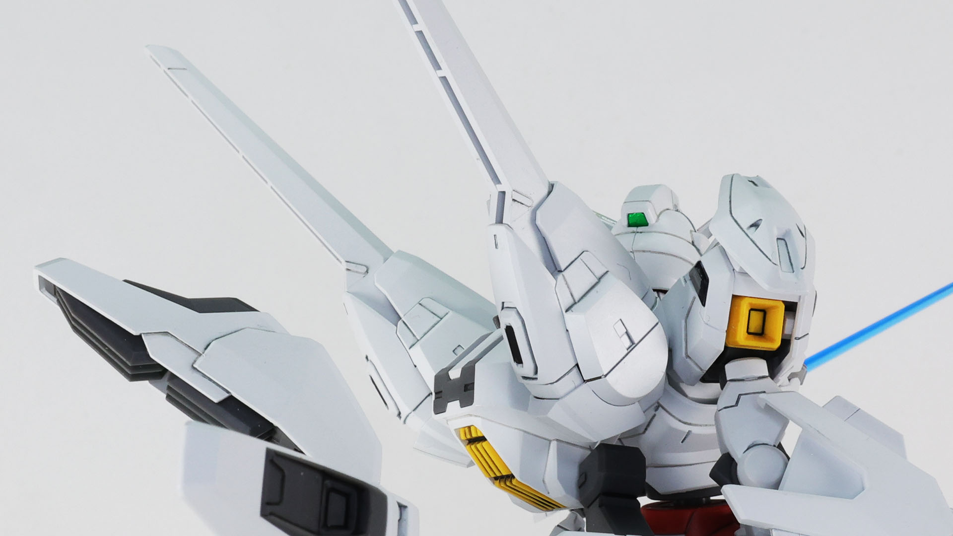 大腿部横、リアアーマーにも接続します