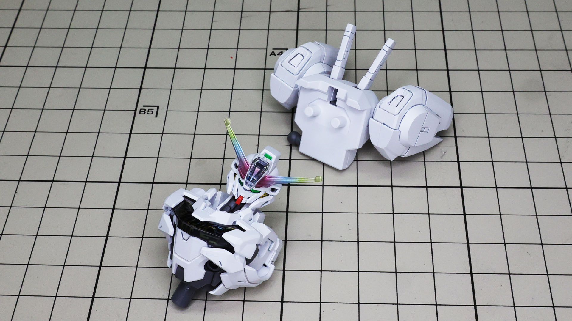 バックパックは他の機体のものと交換もできそうです