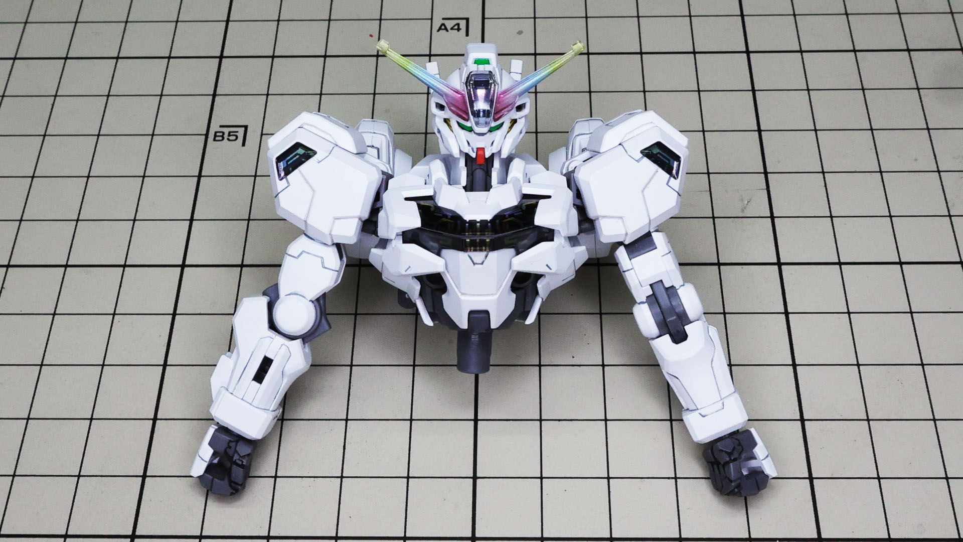 ハンドパーツは握りこぶしのみです