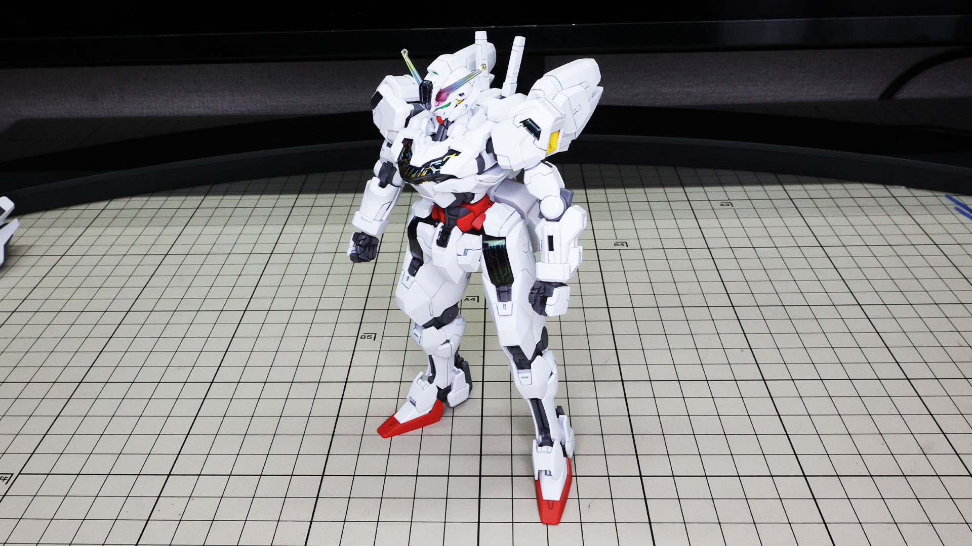 全ての要素をドッキングしてキャリバーン本体が完成します