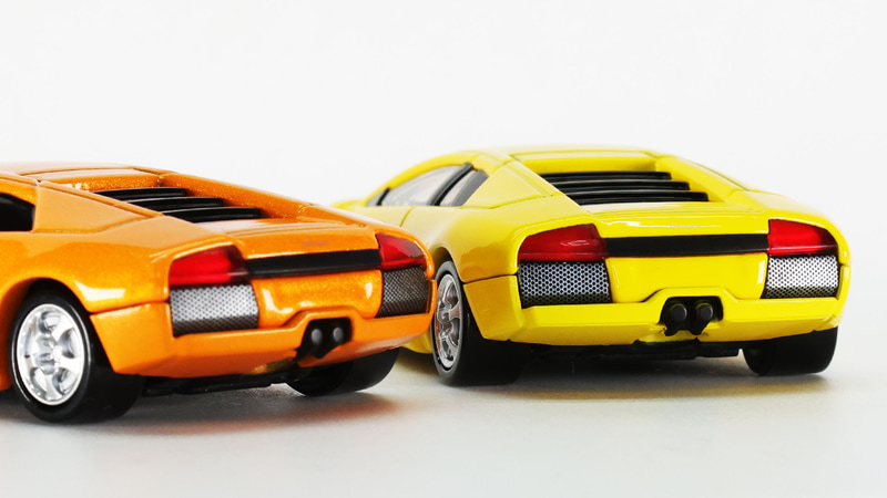 センター出しのマフラーは2本