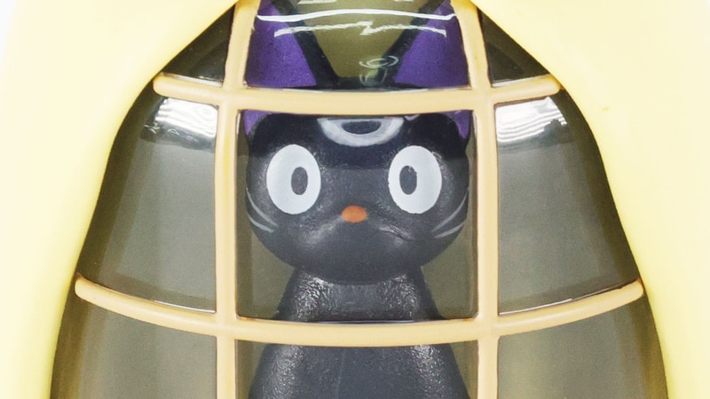 さらにアップ。耳とおひげと鼻の頭に注目です。キキ、早くきて！