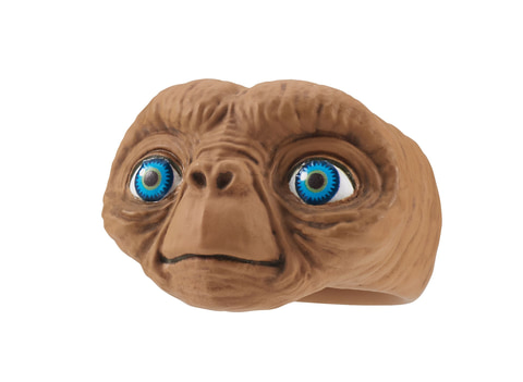 リアルで存在感バツグン！ 「E.T.」の顔型リングガチャが8月下旬