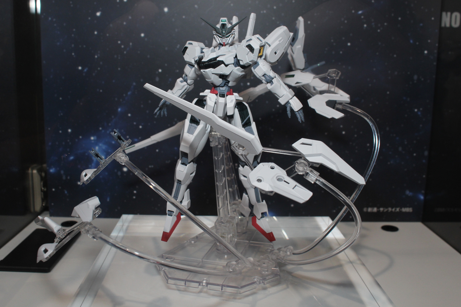 「ROBOT魂＜SIDE MS＞ X-EX01 ガンダム・キャリバーン ver. A.N.I.M.E.」。2024年1月発売予定。価格は9,900円（税込）。プレミアムバンダイ販売商品