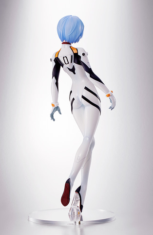 白のプラグスーツに儚げな表情の再現したフィギュア「ヱヴァンゲリヲン